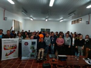 “Pés, para que os quero, se tenho asas para voar”?