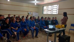 Cinema da Prevenção nos municípios de Pinhalzinho e Sul Brasil (SC)