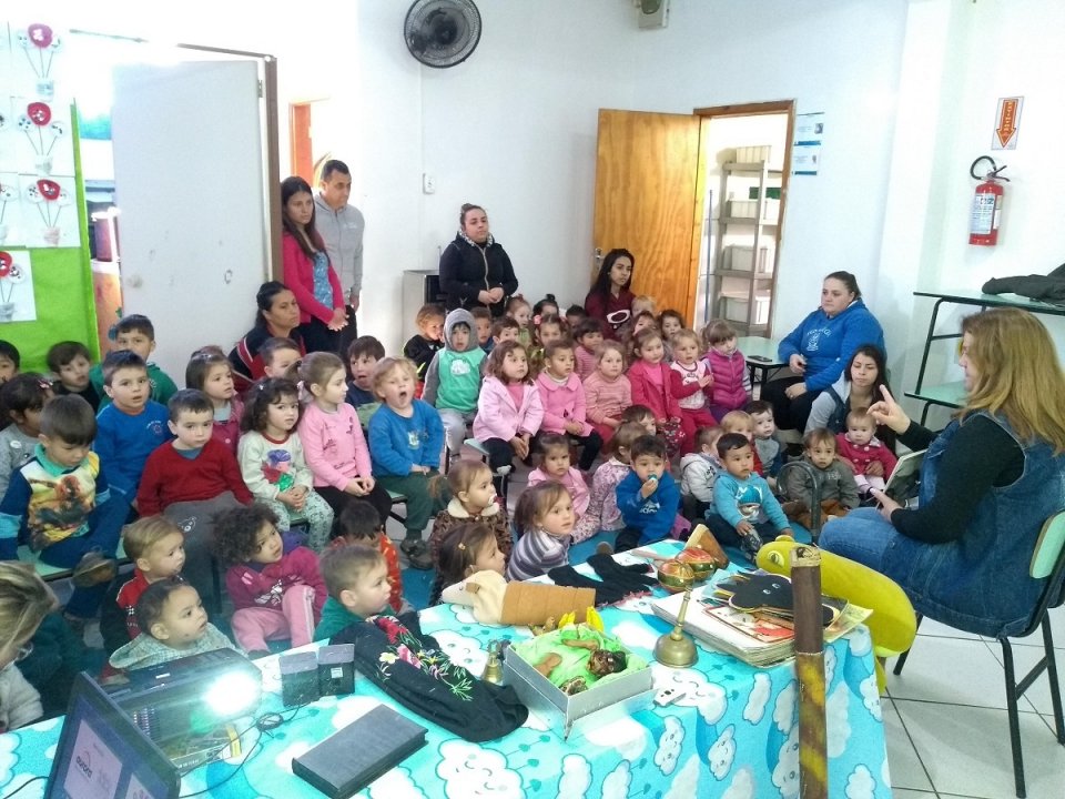 Contos, cantos e encantos!