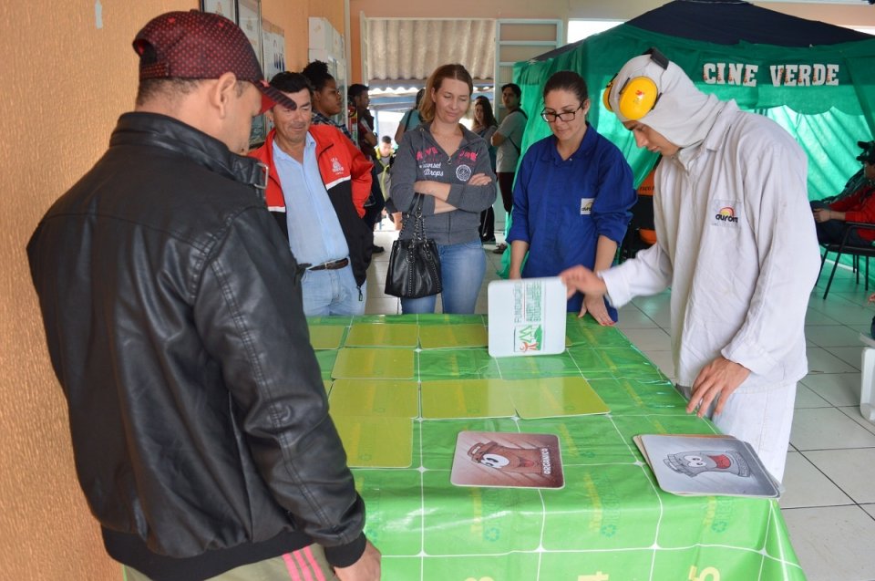 Empregados da Aurora Alimentos participam de Cinema Verde