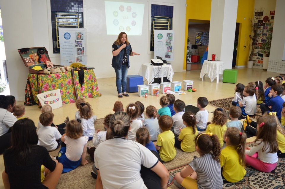 Educação ambiental e formação de novos leitores com os programas da FALB