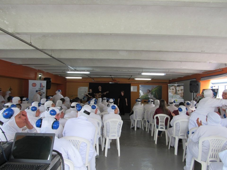 Espetáculo Multiplicando o Bem percorre Unidades da Aurora em Santa Catarina