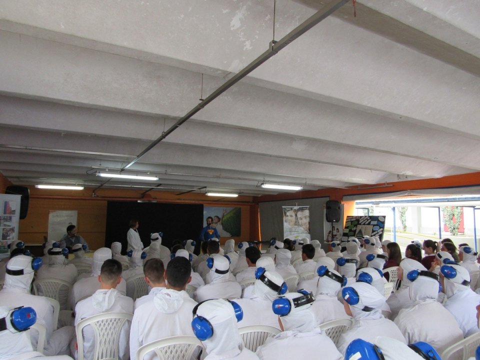 Espetáculo Multiplicando o Bem percorre Unidades da Aurora em Santa Catarina