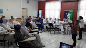 Empregados da Unidade da Aurora em Guatambu (SC) participam de palestra motivacional