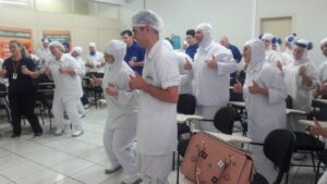 Empregados da Unidade da Aurora em Guatambu (SC) participam de palestra motivacional