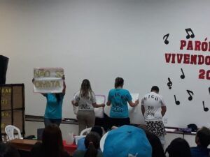 Paródias da Prevenção é marcado por animação e sensibilização na Unidade da Aurora em Chapecó (SC)