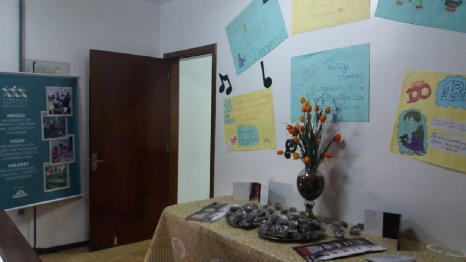 Paródias da Prevenção é marcado por animação e sensibilização na Unidade da Aurora em Chapecó (SC)