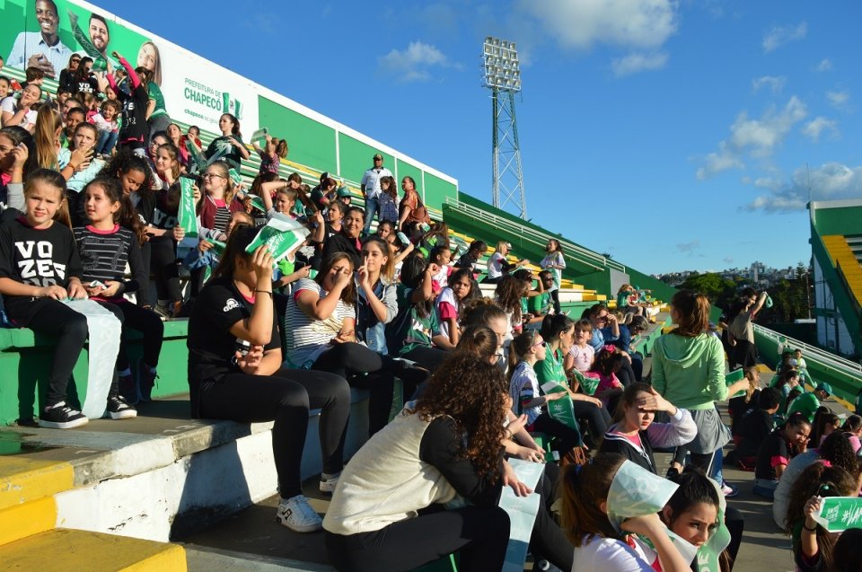 Programa Vozes do Corpo: dança, arte e educação!