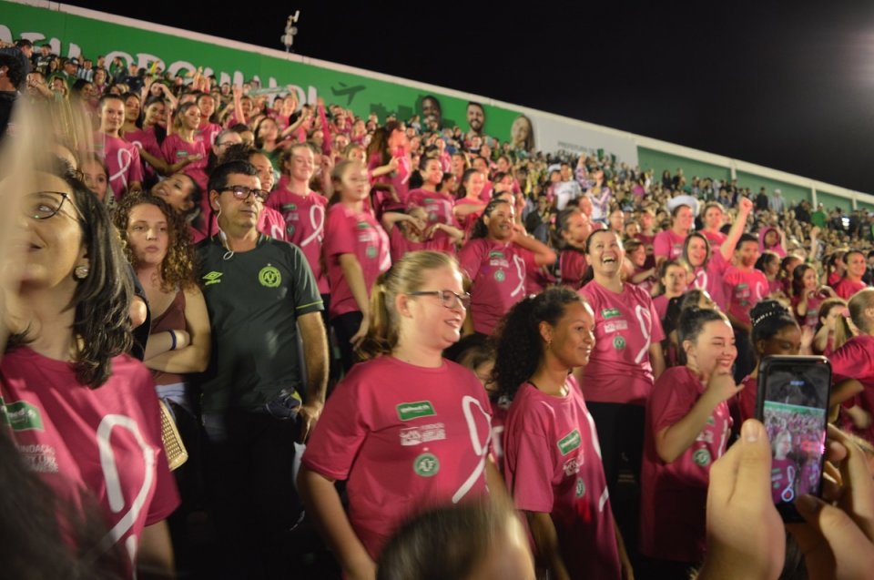 Programa Vozes do Corpo: dança, arte e educação!