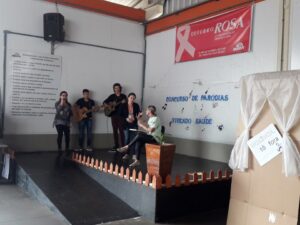 Quatro equipes da Unidade da Aurora em Xaxim (SC) abordaram o tema violência no Concurso de Paródias