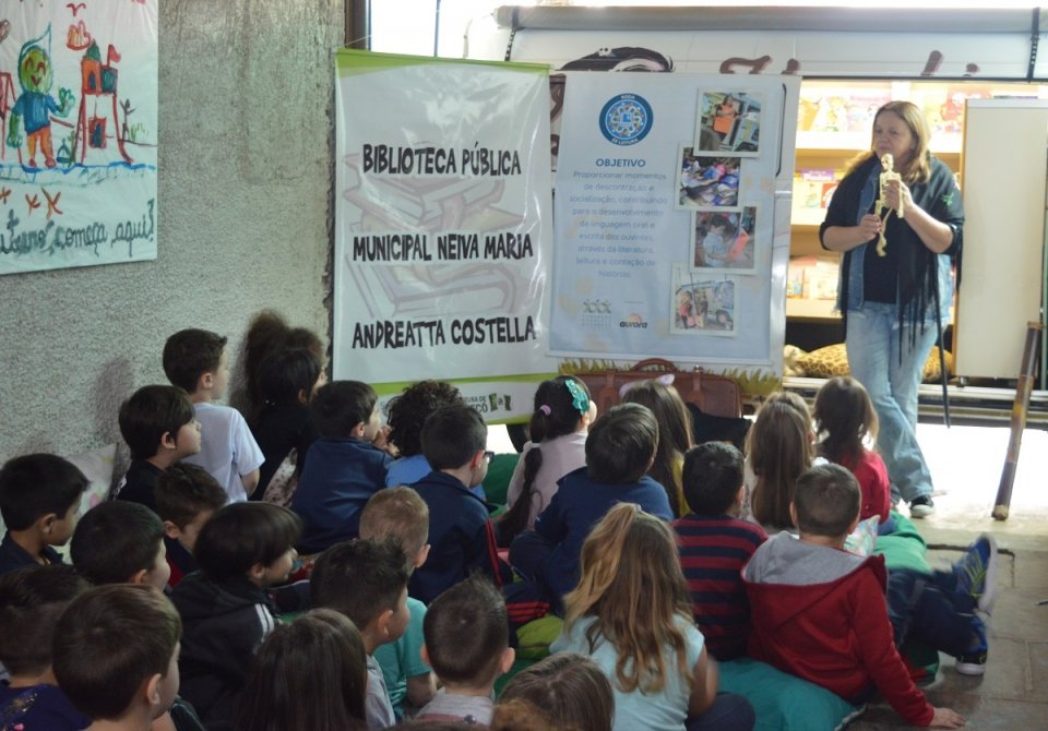 Programa Roda de Leitura comemora Semana Nacional do Livro e da Biblioteca