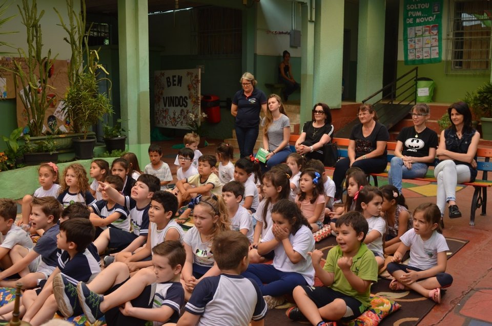 Programa Roda de Leitura educa e instiga ao gosto pela leitura