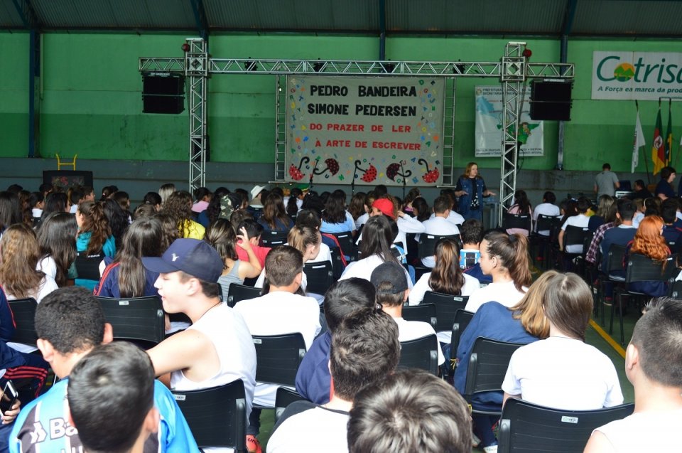Programa Roda de Leitura educa e instiga ao gosto pela leitura