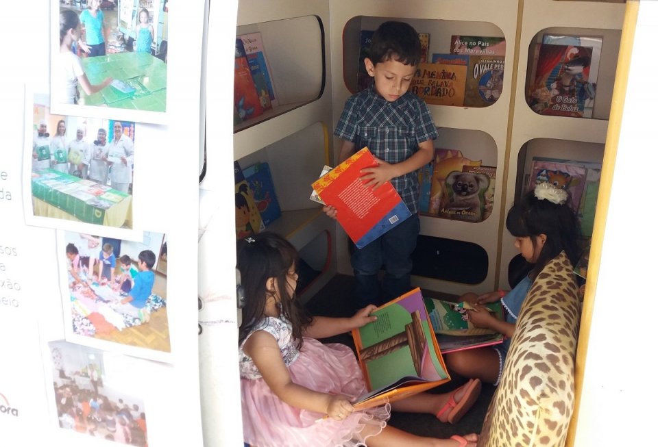 Roda de leitura no Cartório de Registro de Imóveis em Chapecó (SC)