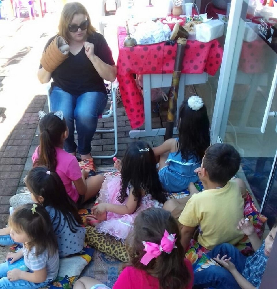 Roda de leitura no Cartório de Registro de Imóveis em Chapecó (SC)