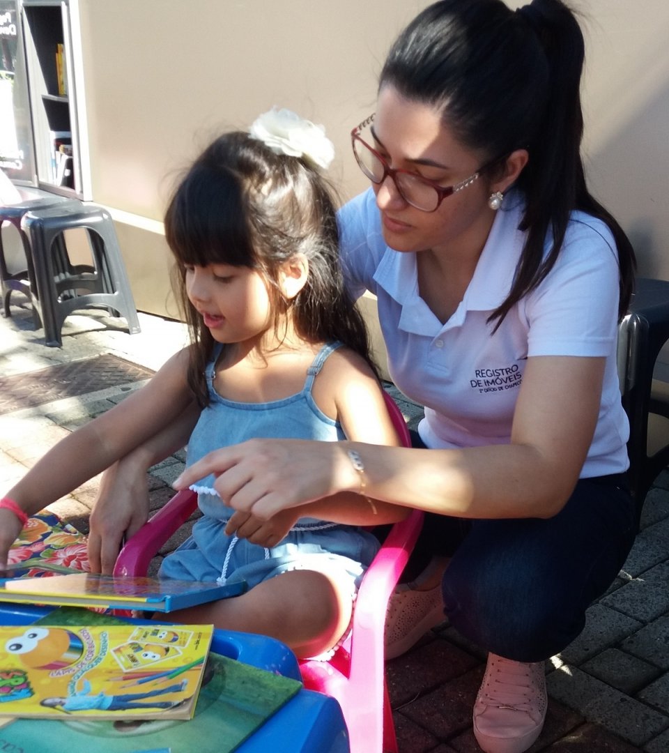 Roda de leitura no Cartório de Registro de Imóveis em Chapecó (SC)