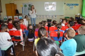Eco Cooperação atende escolas de Chapecó/SC