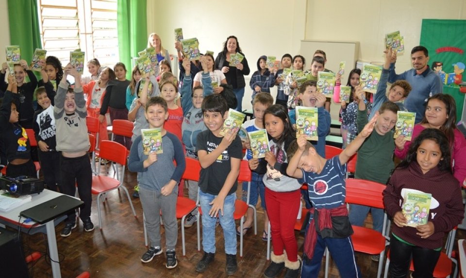Eco Cooperação atende escolas de Chapecó/SC