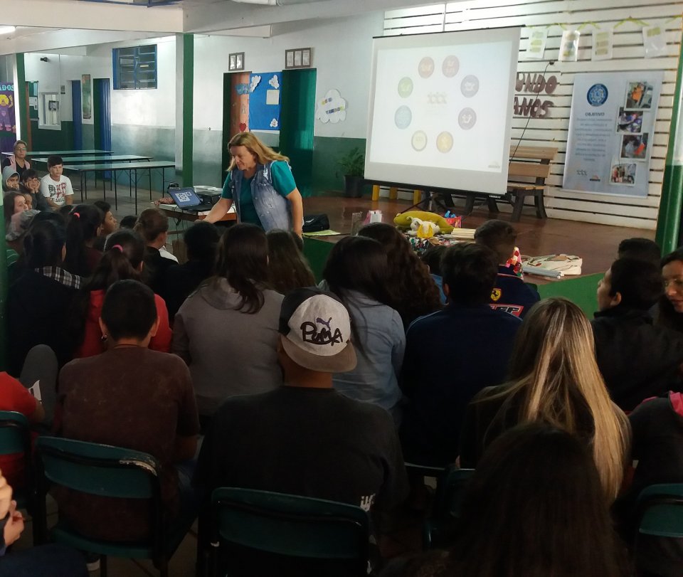 Incentivo à leitura nas escolas de Chapecó/SC