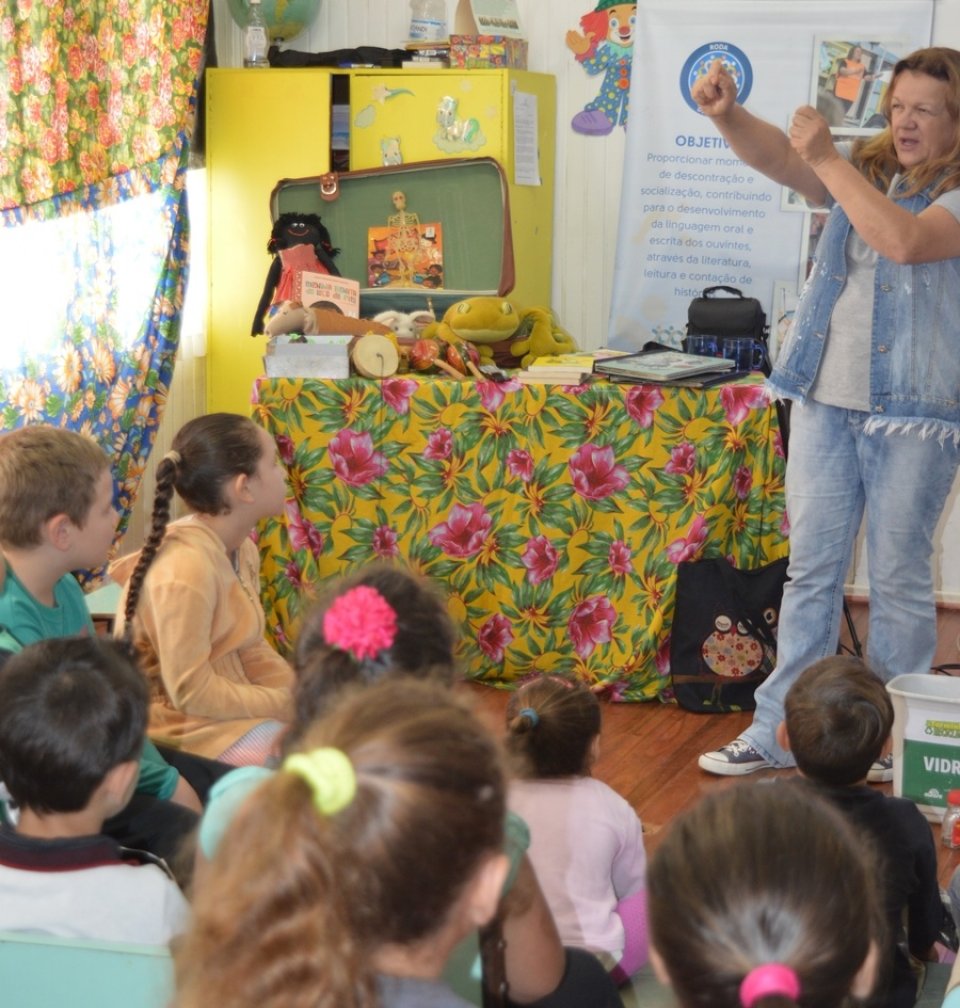 Incentivo à leitura nas escolas de Chapecó/SC