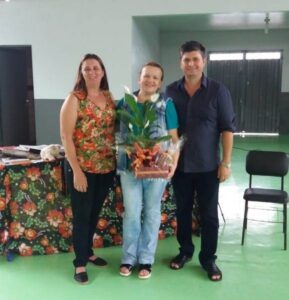 Kombi Biblioteca atende cidades de Santa Catarina e Rio Grande do Sul