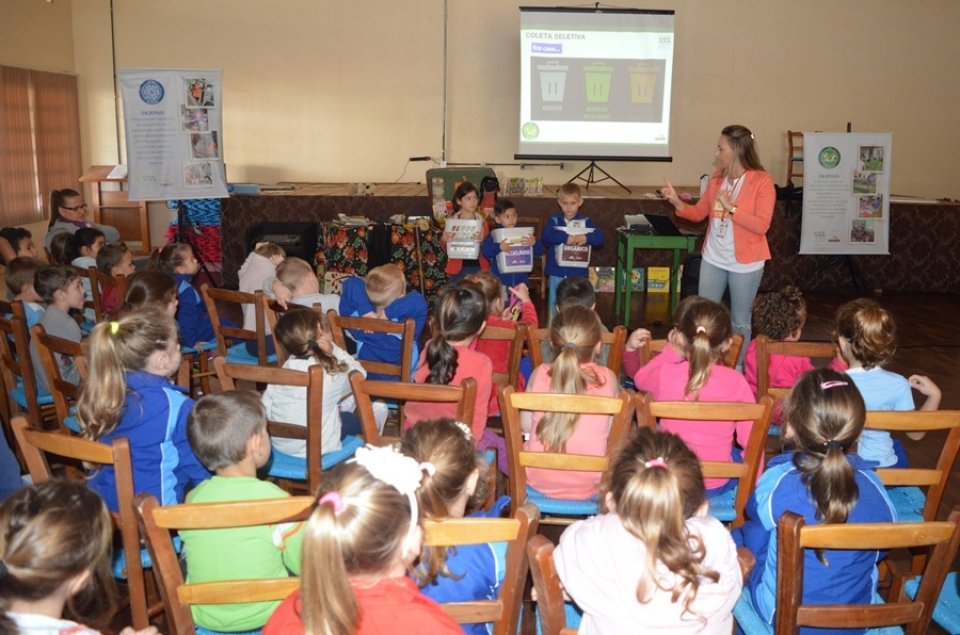 Ação de educação ambiental em União do Oeste/SC