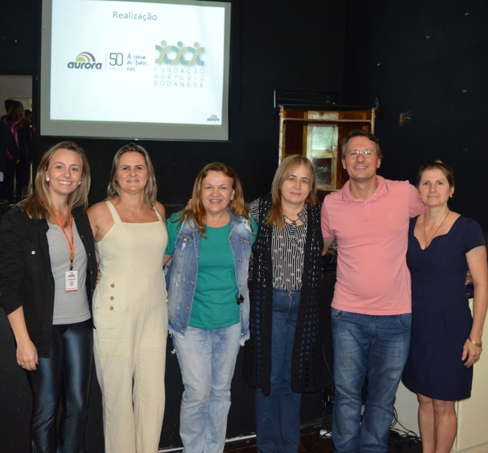 Programa Roda de Leitura participa do lançamento do projeto Lixo que vira Livro em Xanxerê/SC