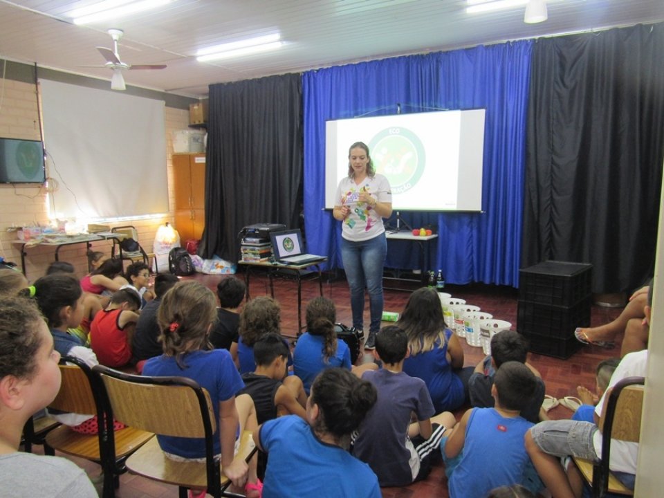 Programa Eco Cooperação realiza atividades em escolas de Novo Hamburgo e Sapucaia do Sul