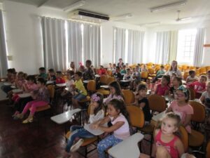 Educação ambiental atende escolas e instituição no Rio Grande do Sul
