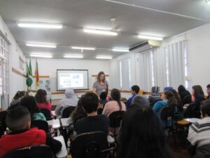 Educação ambiental atende escolas e instituição no Rio Grande do Sul