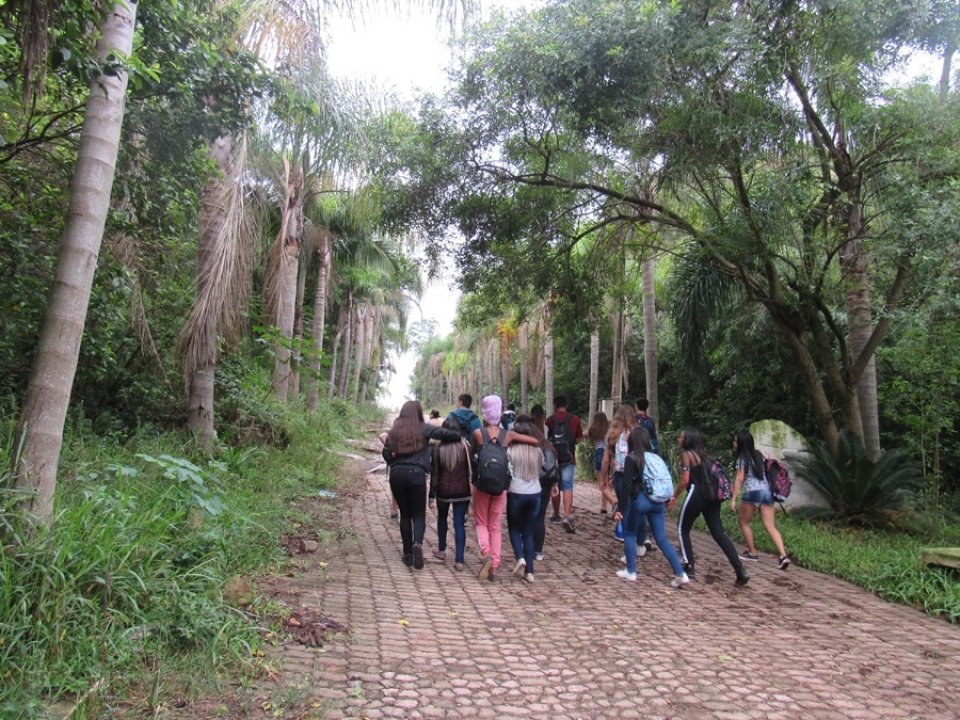 Educação ambiental atende escolas e instituição no Rio Grande do Sul