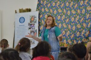 Roda de Leitura realiza atividade na escola Augusto Colatto em Xanxerê/SC