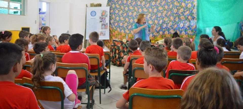 Roda de Leitura realiza atividade na escola Augusto Colatto em Xanxerê/SC