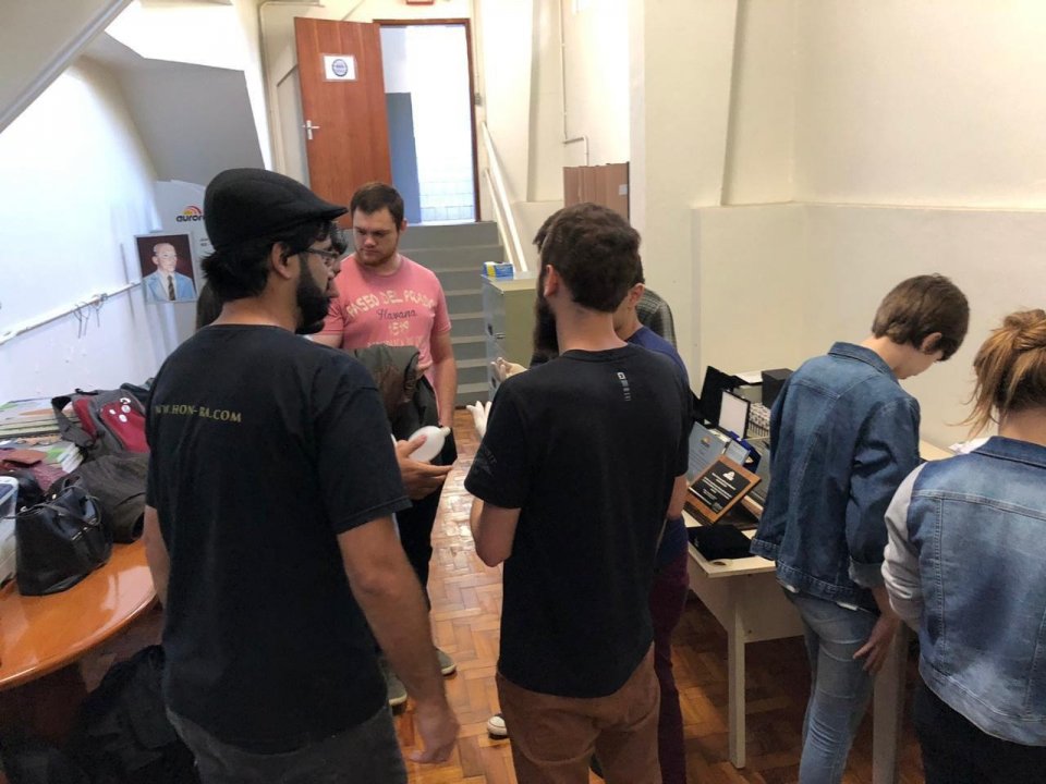 Alunos da Universidade Federal da Fronteira Sul/UFFS visitam o Centro de Memória Aury Luiz Bodanese