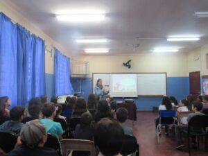Alunos da EMEF Alfredo Juliano visitam aterro sanitário em Sapucaia do Sul/RS