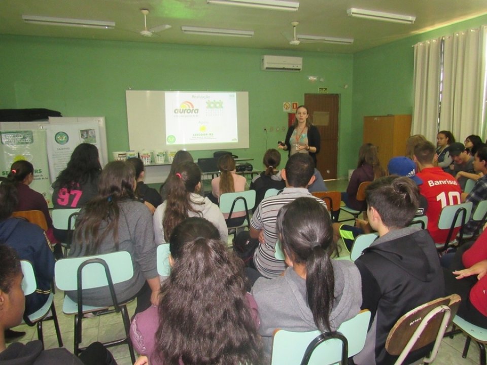 Eco Cooperação atende escolas em Sapucaia do Sul/RS