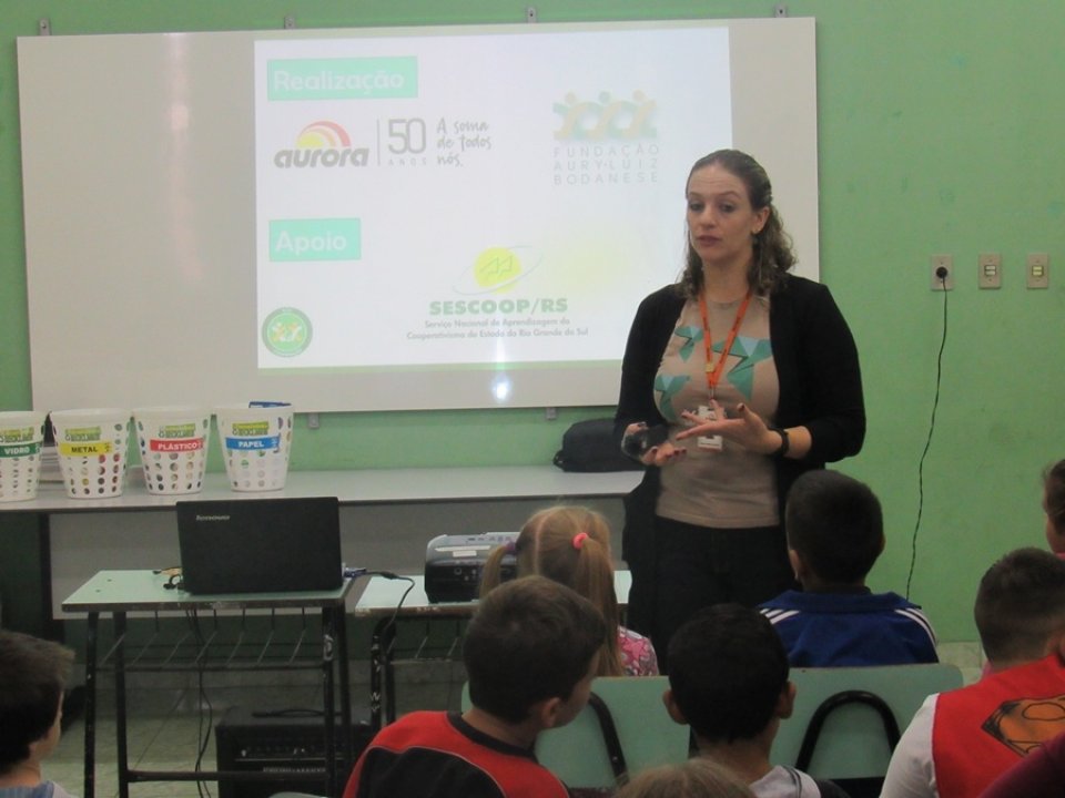 Eco Cooperação atende escolas em Sapucaia do Sul/RS