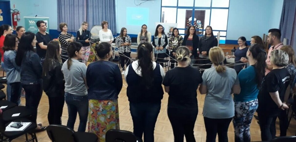 Roda de Leitura promove curso de Contação de Histórias em Herval d'Oeste/SC