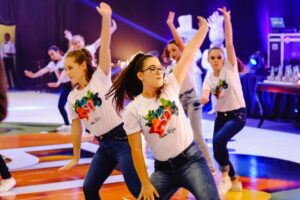 Programa Vozes do Corpo realiza flashmobs em eventos comemorativos dos 50 anos Aurora