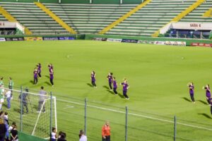 Programa Vozes do Corpo realiza flashmobs em eventos comemorativos dos 50 anos Aurora