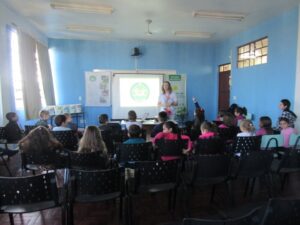 Educação ambiental na EMEB Alberto Santos Dumont em Sapucaia do Sul/RS