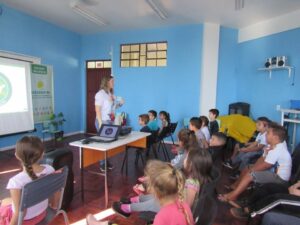 Educação ambiental na EMEB Alberto Santos Dumont em Sapucaia do Sul/RS