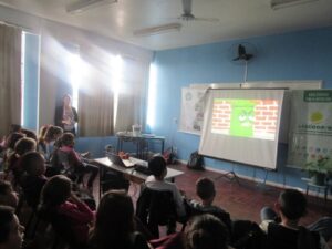 Educação ambiental na EMEB Alberto Santos Dumont em Sapucaia do Sul/RS