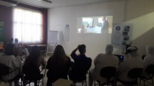 Jovens aprendizes das unidades Aurora de Chapecó e Guatambu participam do Cinema da Prevenção