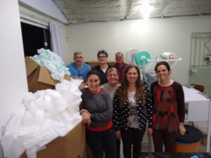 Voluntários realizam ação na APAE em Xaxim/SC