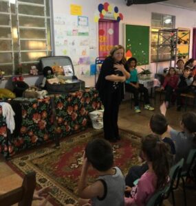 Roda de Leitura participa da Semana Literária e Feira do Livro na EEB Marechal Bormann