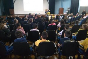 Contação de Histórias realiza ação em escolas de Capinzal/SC