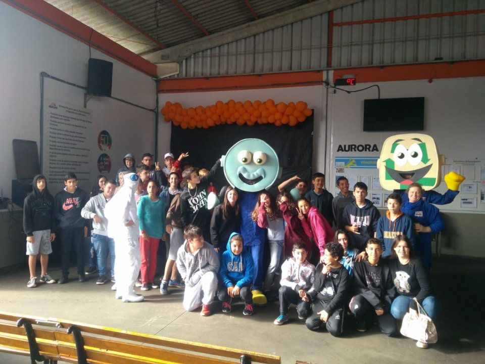 Multiplicadores do Eco Cooperação em Xaxim realizam atividade em escola do município