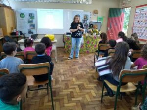 Roda de Leitura realiza ação em Chapecó e Xanxerê