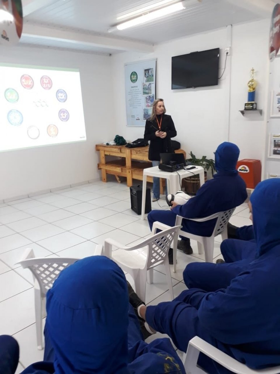 Empregados da Fábrica de Rações de Guatambu participam de sensibilização sobre o meio ambiente